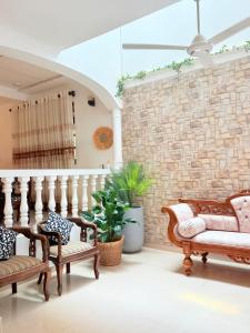 Bliss Villa
