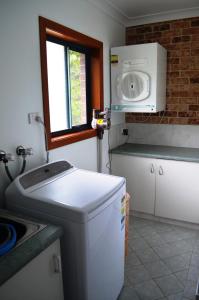 A Willos View Crescent Head