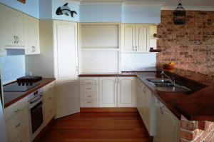 A Willos View Crescent Head