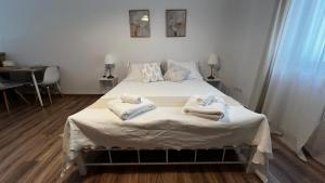 Cloud9 Airport Suites