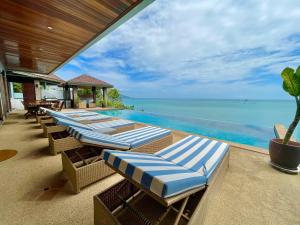 Baan Talay Sai Villa - Panoramic Views 300m to Beach