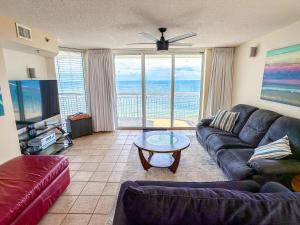 Crescent Shores S 1512