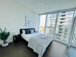 Luxurious city view at Sydney Olympic Park