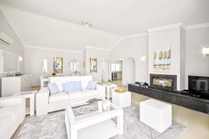 Villa Citrinos by Villa Plus