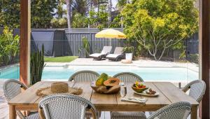 Behind Bamboo - StepSerenity - Holiday Yamba