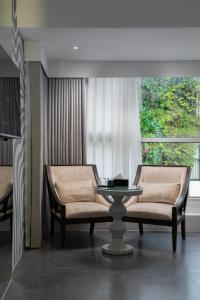 J Village Hotel - Triệu Việt Vương