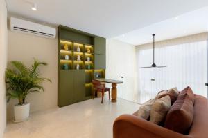 The Oasis III Townhouses By Breig