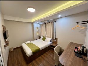 The Old Alley Hotel & Apartment