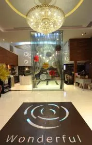 真的好晶漾会馆 - 新庄