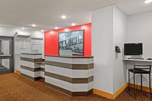 Super 8 by Wyndham Thunder Bay