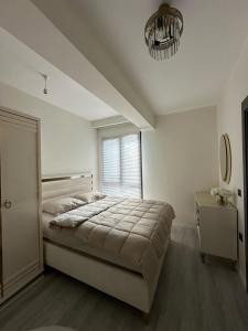 Tuzla Marmaray within walking distance