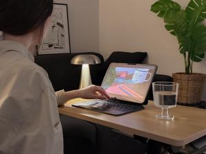 블랙앤우드 하우스, 합정역 도보 5분, 홍대 1정거장, 망원한강공원 Modern Cozy Seoul Loft, Hapjeong station 5 mins walk, Hongdae just 1 stop