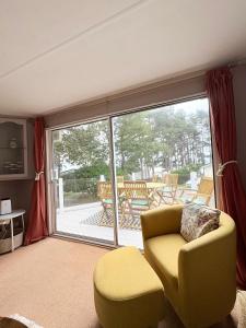 Robins Lodge by the sea