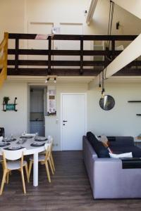 Modern renovated duplex with unique and calming view T33