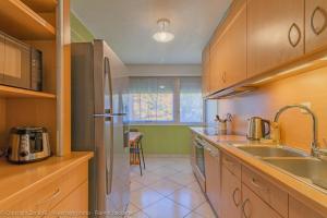 Large T4 Cozy with a magnificent mountain view