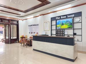 RAW Hostel - Ha Giang Loop Tour & Motorbikes Rental