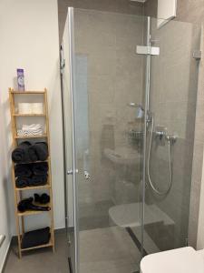 Ferienwohnung mit Garten, Terrasse, Parkplatz