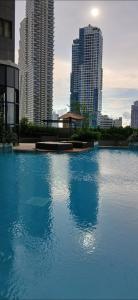 Trizen Colombo Luxury Apartment 3 BR