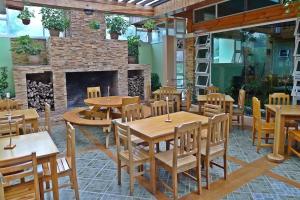 Ridgewood Hotel Baguio near The Mansion