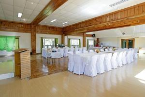 Ridgewood Hotel Baguio near The Mansion