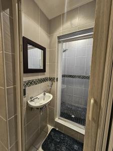 River Apartment in Gated Complex