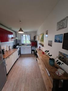 Maison entière, cours privée, tout à proximité