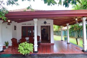 Villa Thotiya