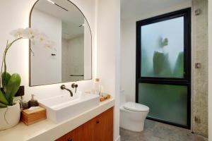 Red Sunset Villa - Canggu