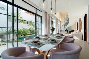 3BR Villa with pool in Ubud Bali ricefield view