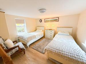 Glenbeigh Holiday Cottage - Tigin Mamo by Trident Holiday Homes