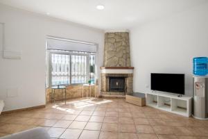 Chalet Independiete Con Piscina