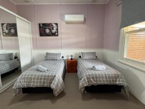 Work, Rest and Recharger Here