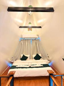 Green Hills Farm & Resorts
