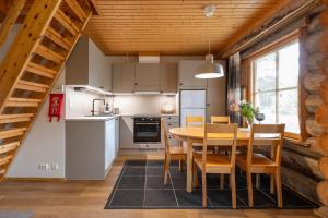 Lomailevi E 18 Visit Levi