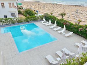 Tahiti Suite Frontemare - Jesolo - SOLO FAMIGLIE