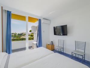 Cubos Estudio Reme Calypso II