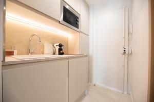 Charming Parisian Flat by Champs Elysées