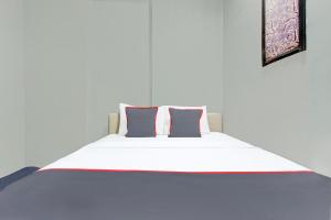 Hotel O Putra Family Homestay Sikunir Syariah