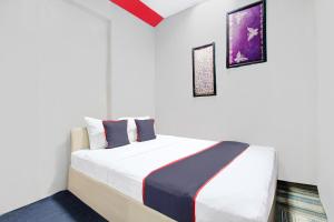 Hotel O Putra Family Homestay Sikunir Syariah
