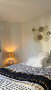 New Apprt 2 Rooms Tour Eiffel