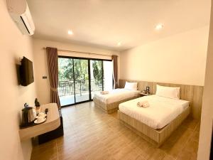 Oh my cup khao sok resort