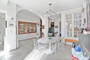 Luxueux appartement avec terrasse et parking