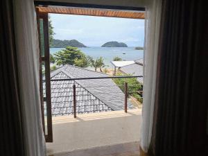 Laem Tukkata beach Koh Mak