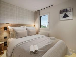 Chalet raffiné avec accès pistes et Jacuzzi - FR-1-568-57