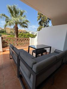 Miraflores Oasis Golf View by Kaida Stay