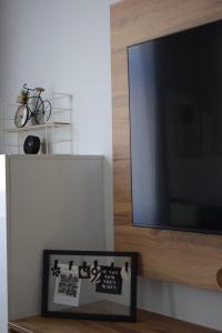 Black & White Apartment