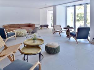 ibis Styles Golden Sands Roomer Hotel