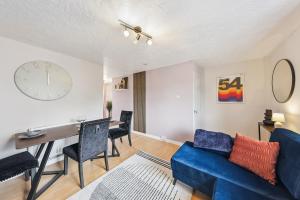 3Bed, Sleeps 7, TV in Each Room, Garden, Parking