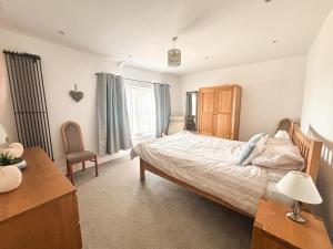 Sea Anchor Saundersfoot