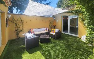 Lovely Home In Usclas-Dhérault